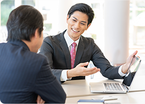 柔軟なカスタマイズ性で現場に対応